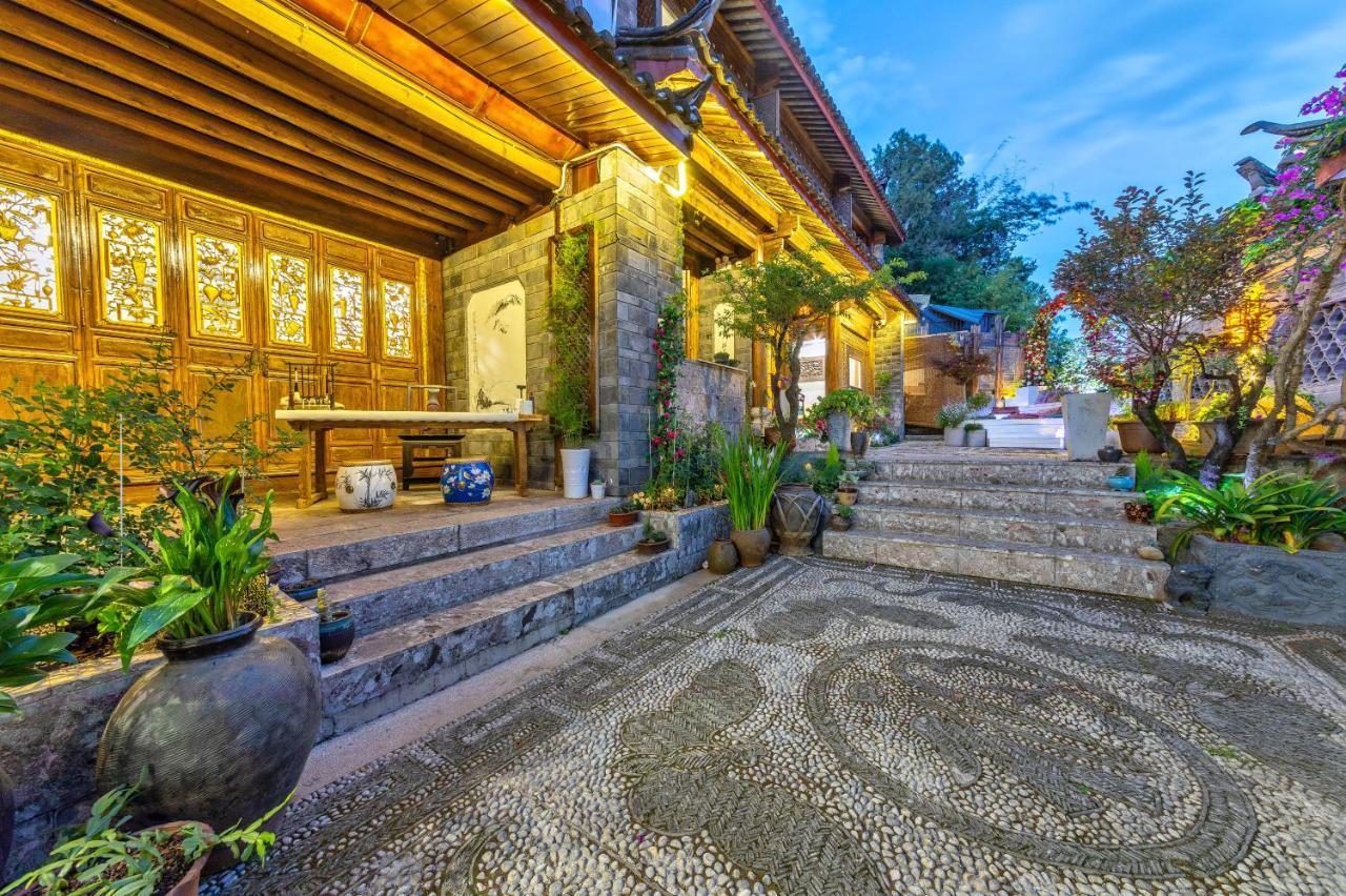 Lijiang Ancient Town Mountain View Guest House Экстерьер фото