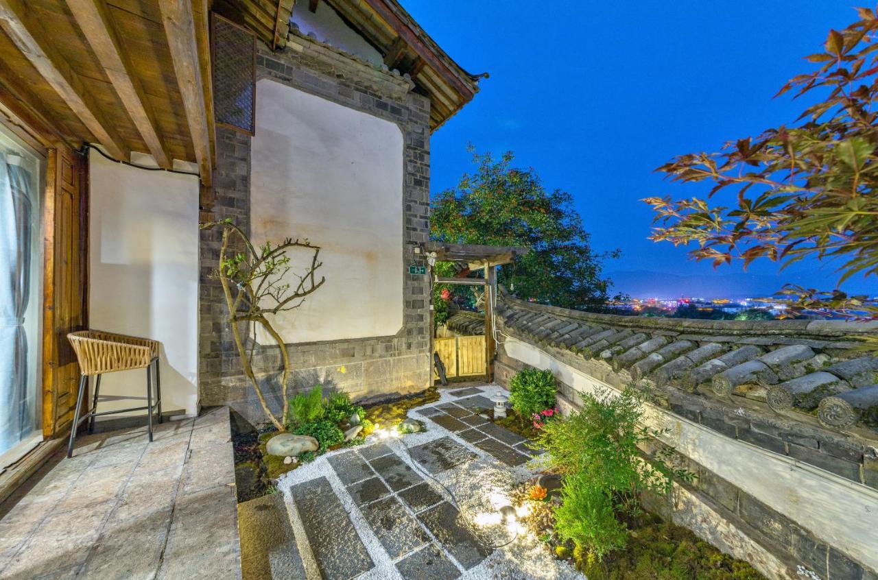 Lijiang Ancient Town Mountain View Guest House Экстерьер фото