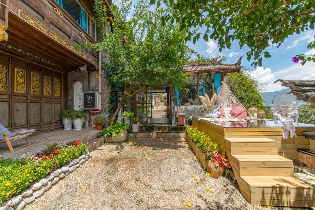 Lijiang Ancient Town Mountain View Guest House Экстерьер фото